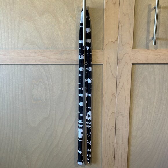 Black and White Mesh Swimsuit Coverup with Belt Size XL - Picture 8 of 9